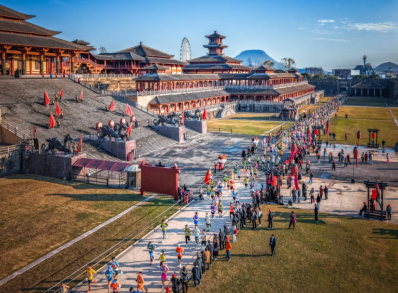 Hengdian Marathon ‘history run’ awarded national sports tourism title