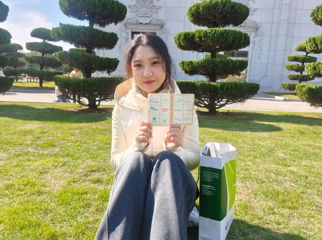 163822_770.jpg (205 KB)