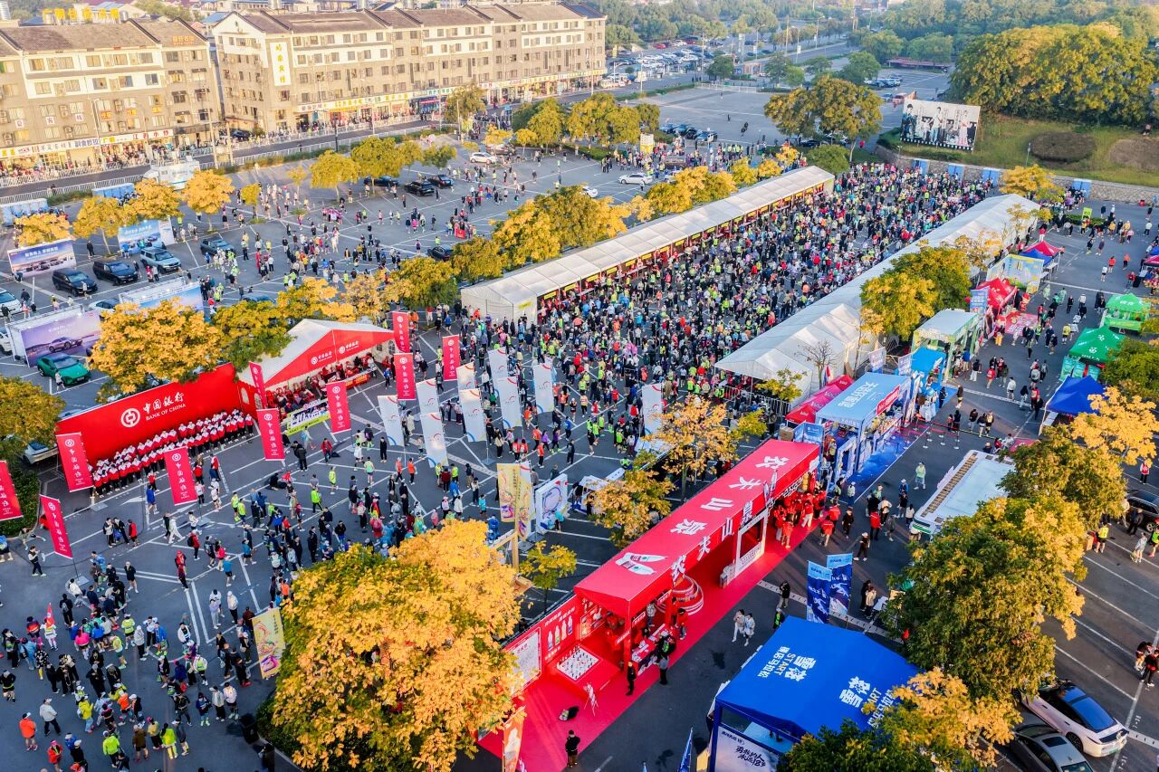 152931_342.jpg (391 KB)